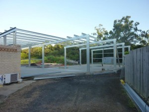 Irregular shaped skillion shed frame           