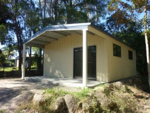 Gable shed with garaport                